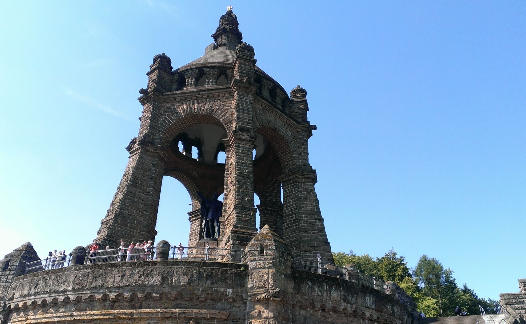 Kaiser Wilhelm Denkmal